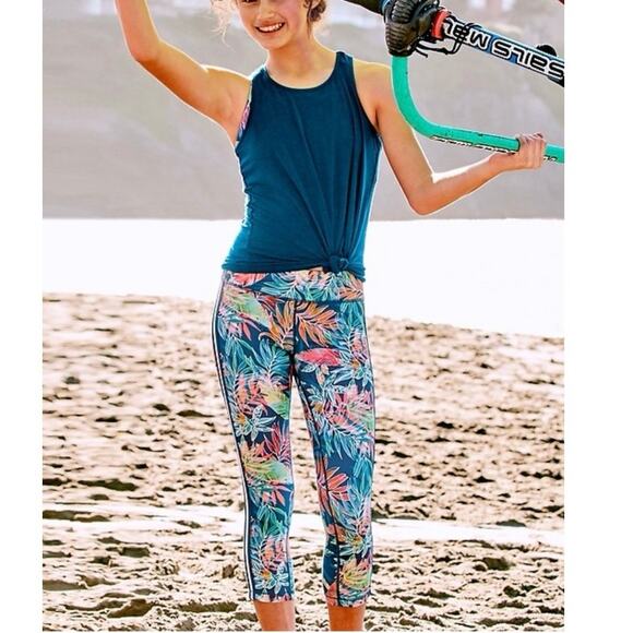 Athleta Girl's Athletic Capri Leggings - Floral Tropical Print - Size M - Picture 1 of 7